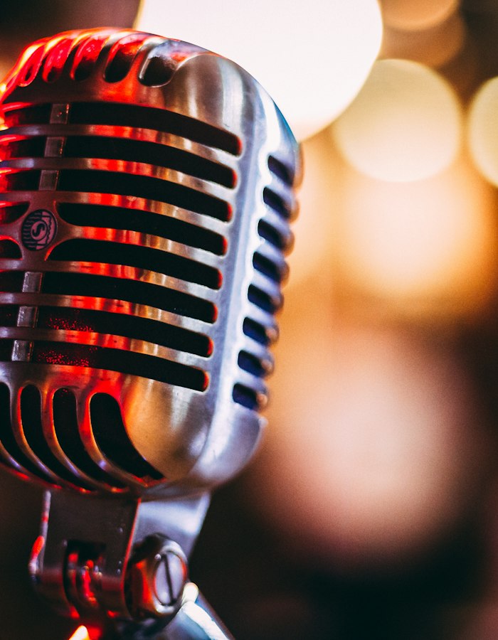 Comedy & Entertainment